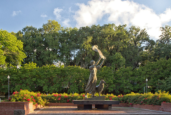 The Waving Girl